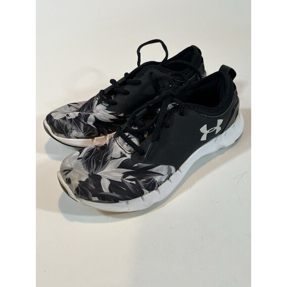 Under Armour Shoes - Under Armour Shoes Womens Size 8 Black Floral Running Sneakers 1285750-001